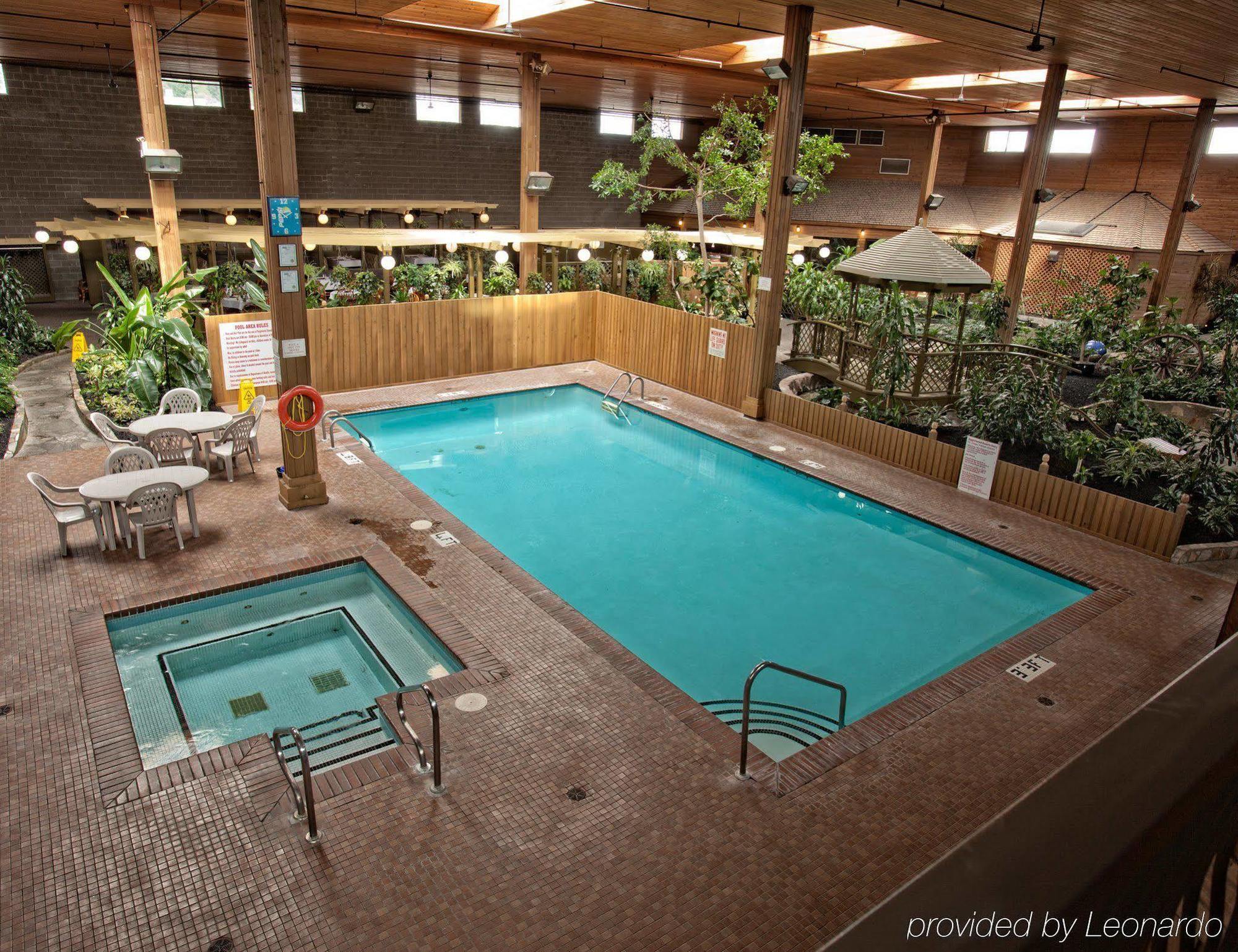 Surestay Hotel By Best Western Chilliwack Exterior photo