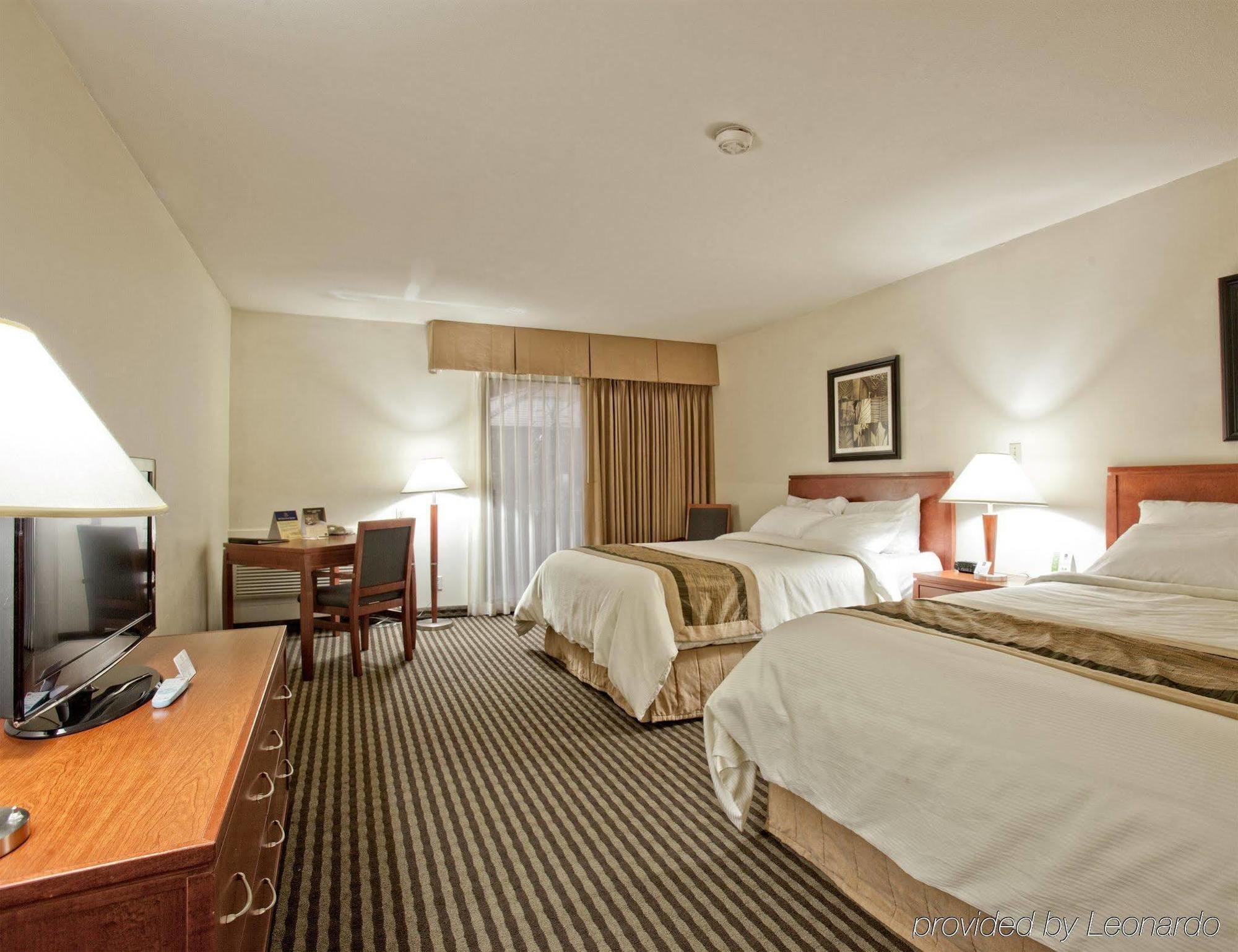 Surestay Hotel By Best Western Chilliwack Exterior photo